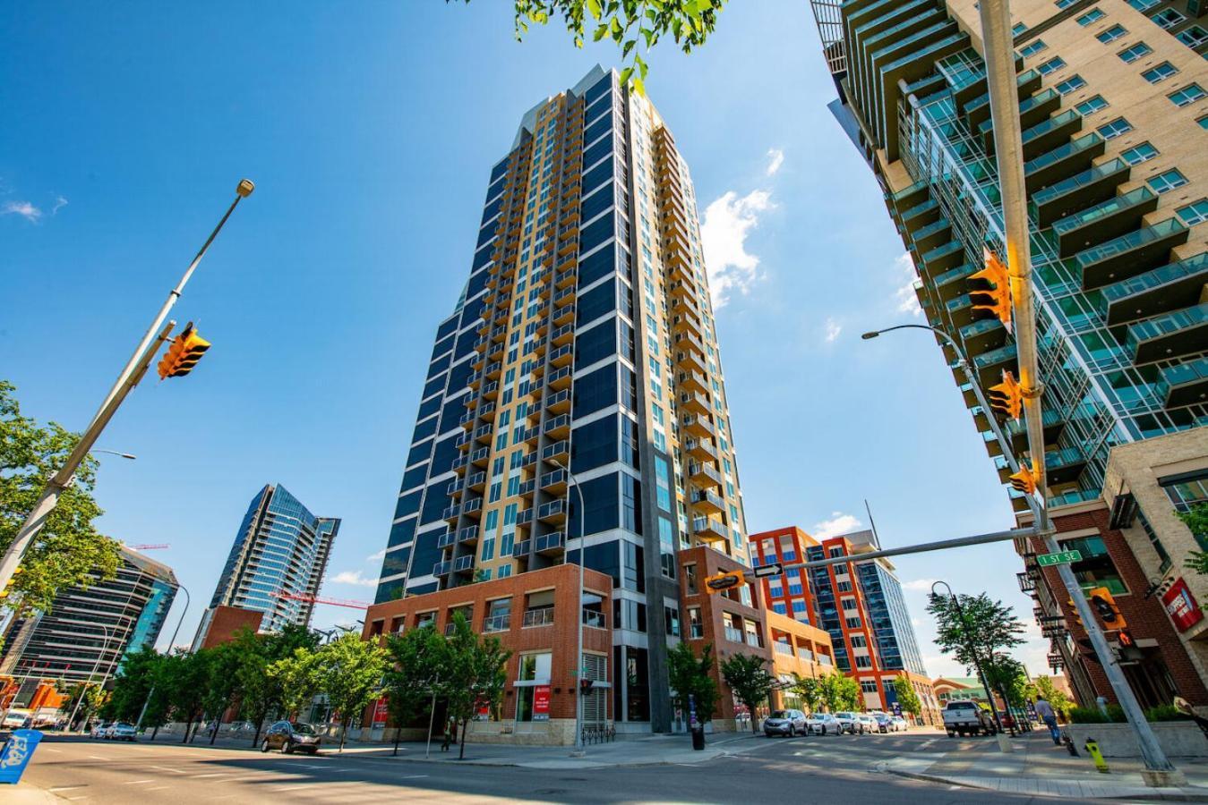 Apartment The Urban Peak On The 19th Floor Of The Alura Calgary